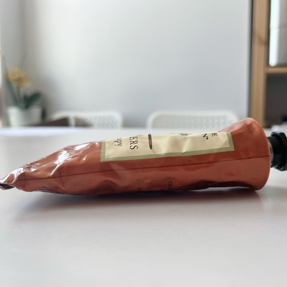 Crabtree and Evelyn Gardeners Hand Therapy Metal Tube 3.5oz 100g Slightly Used - Picture 3 of 5